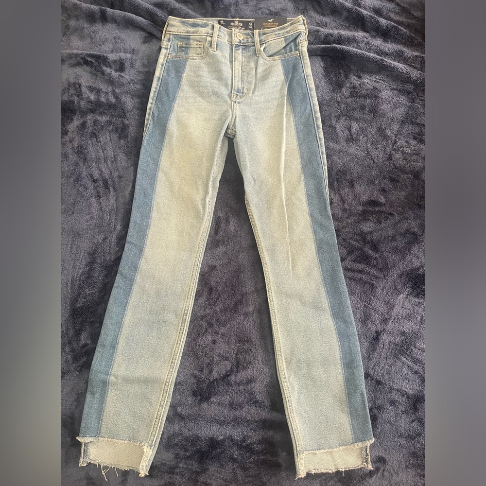 Hollister Ultra High Rise Skinny Ankle Jeans